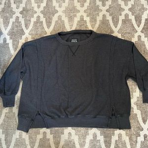 Medium oversized waffle knit top